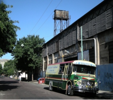 2010 11 20 - Argentine - Buenos Aires - La Boca - Station Bus (175dpi) DSCN4310
